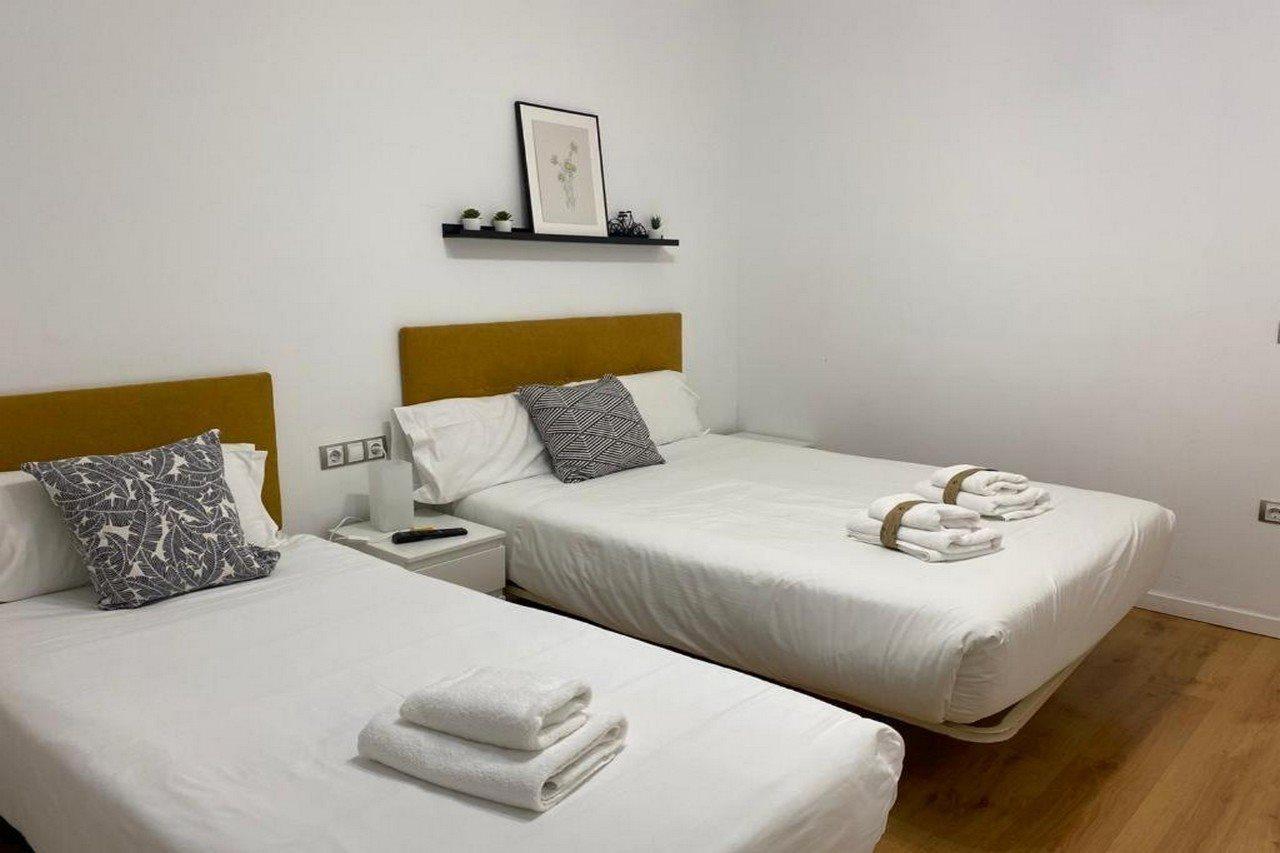 Insidehome Valladolid Centro -Hab Con Bano Privado En El Centro Y Opcion De Parking- Buitenkant foto